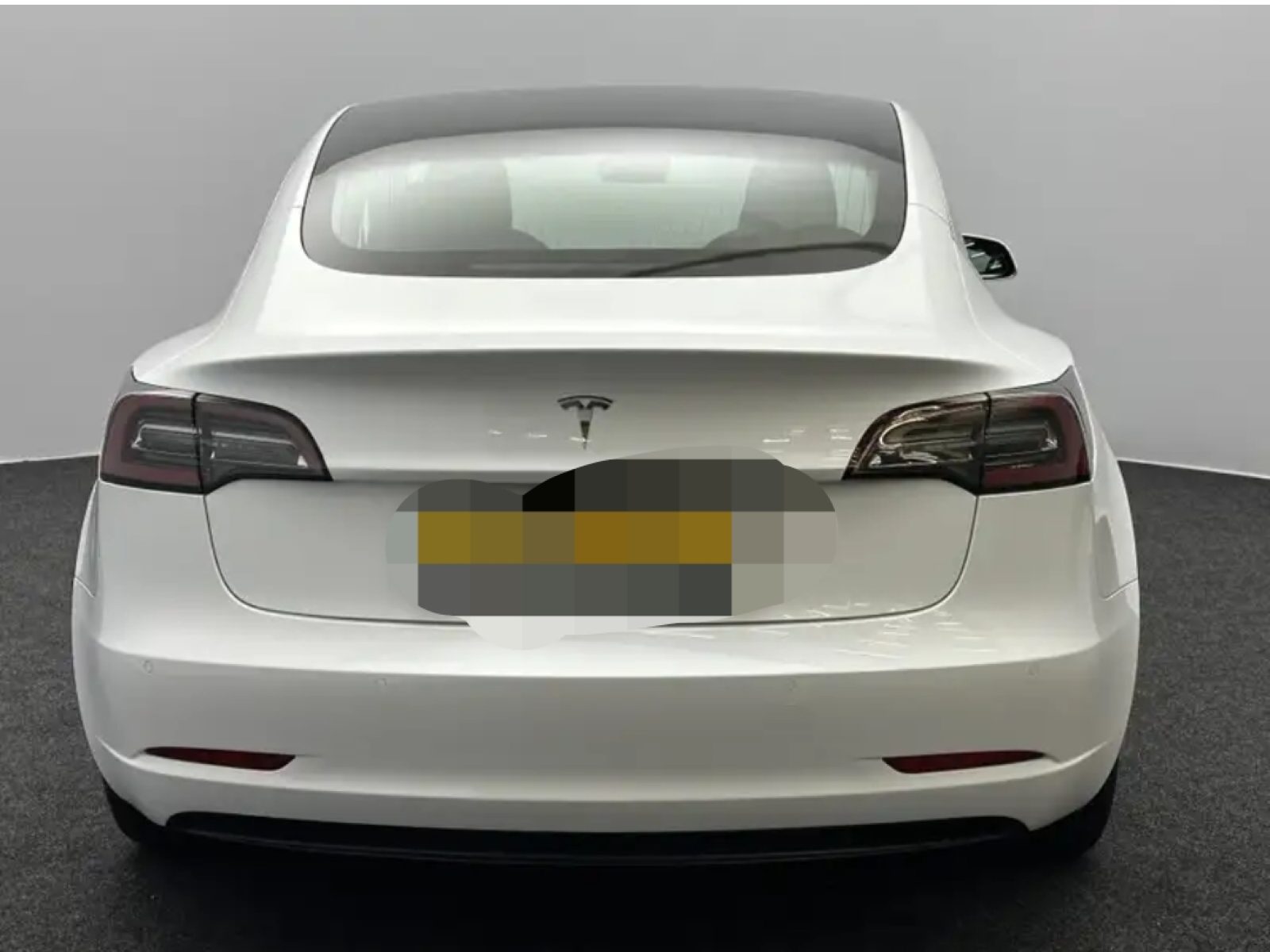 Screenshot_2025-01-15-03-28-51-305_com.autoscout24-edit