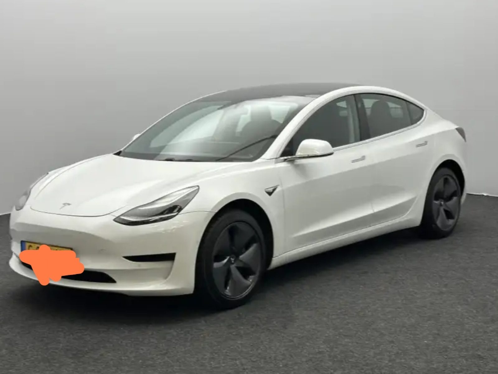 Screenshot_2025-01-15-03-29-29-251_com.autoscout24-edit